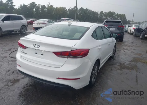 2018 Hyundai Elantra Value Edition z USA, uszkodzony, nr VIN 5NPD84LF3JH385172